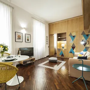 https://rome-as-you-feel-baccina-95-forum-apartment.it-romehotels.com